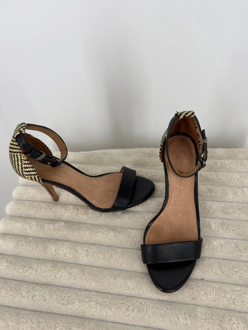 Madewell Marcel Open Toe Raffia Heel Sandals in black leather size 6.5